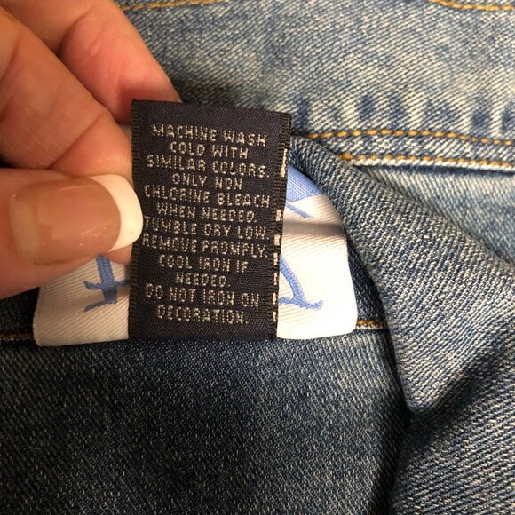 H and J Stretch Jean Jacket Rhinestones Womens Size Medium Denim Buttoned - Picture 8 of 9